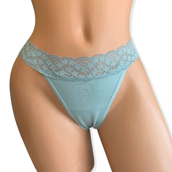 🌸New🌸 SMALL Urban Outfitters Out From Under thong panty NWT - Picture 2 of 8